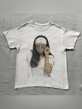Aaliyah T-shirt